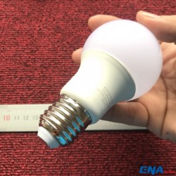 Đèn Bulb tròn 5W mẫu BTA thumb