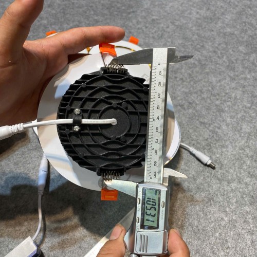 Đèn LED âm trần Downlight 9W phi90 mẫu DTI thumb