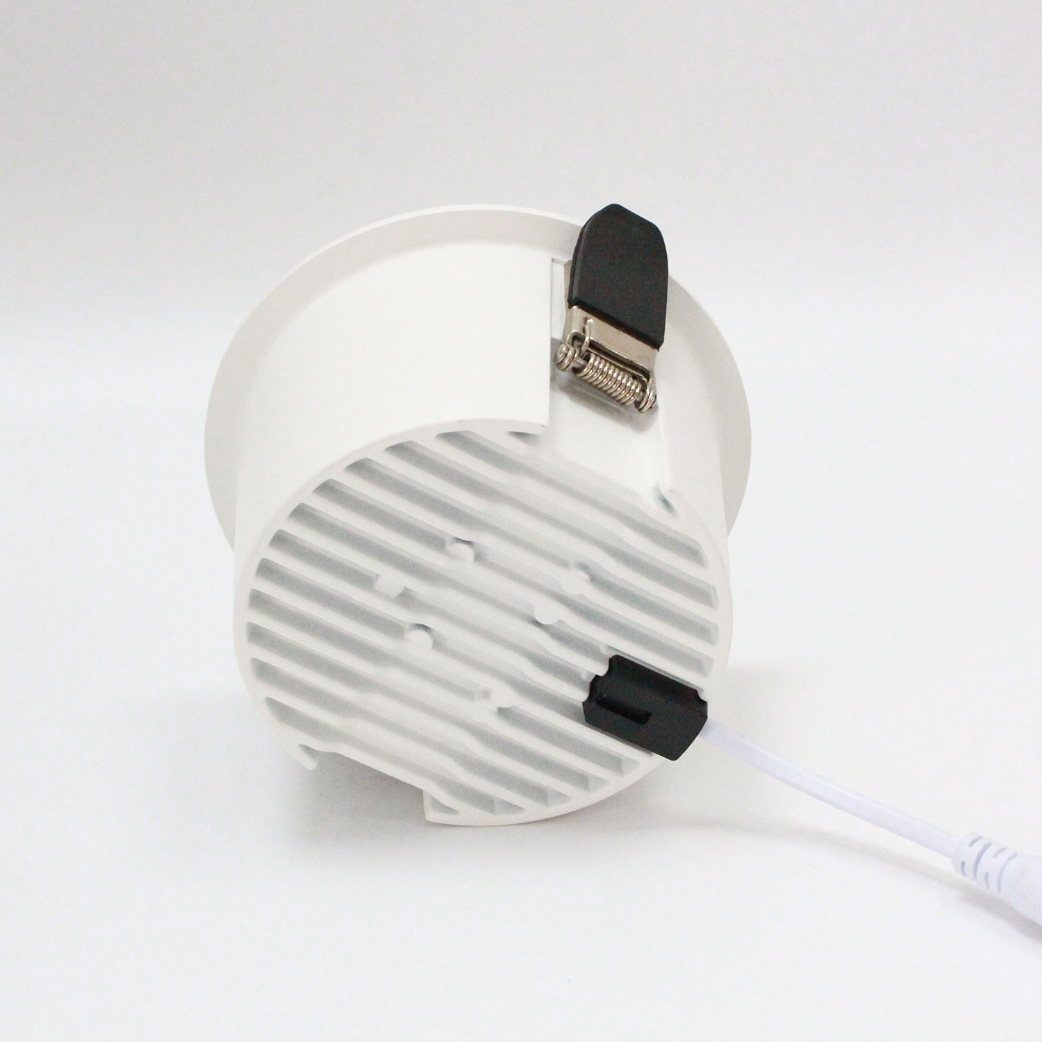 Đèn âm trần 18W mẫu DTU