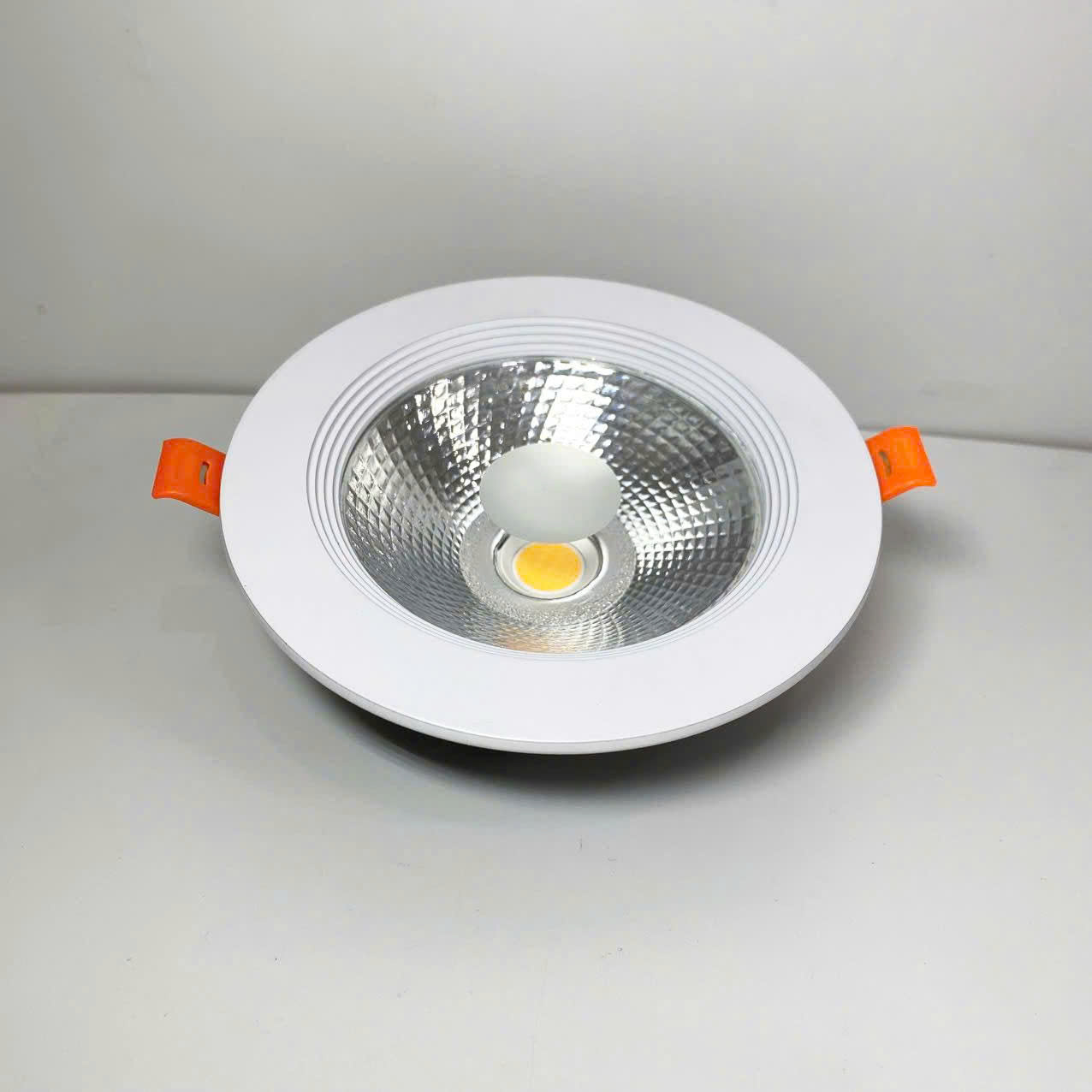 Đèn âm trần 12W mẫu DTO Dimmer