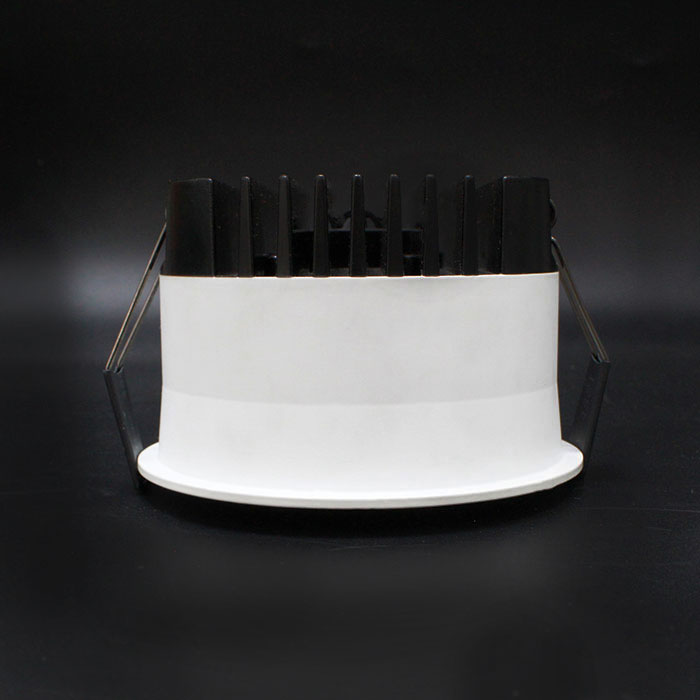 Đèn âm trần 15W mẫu DTQ Dimmer