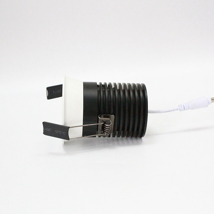Đèn âm trần 15W mẫu DTS