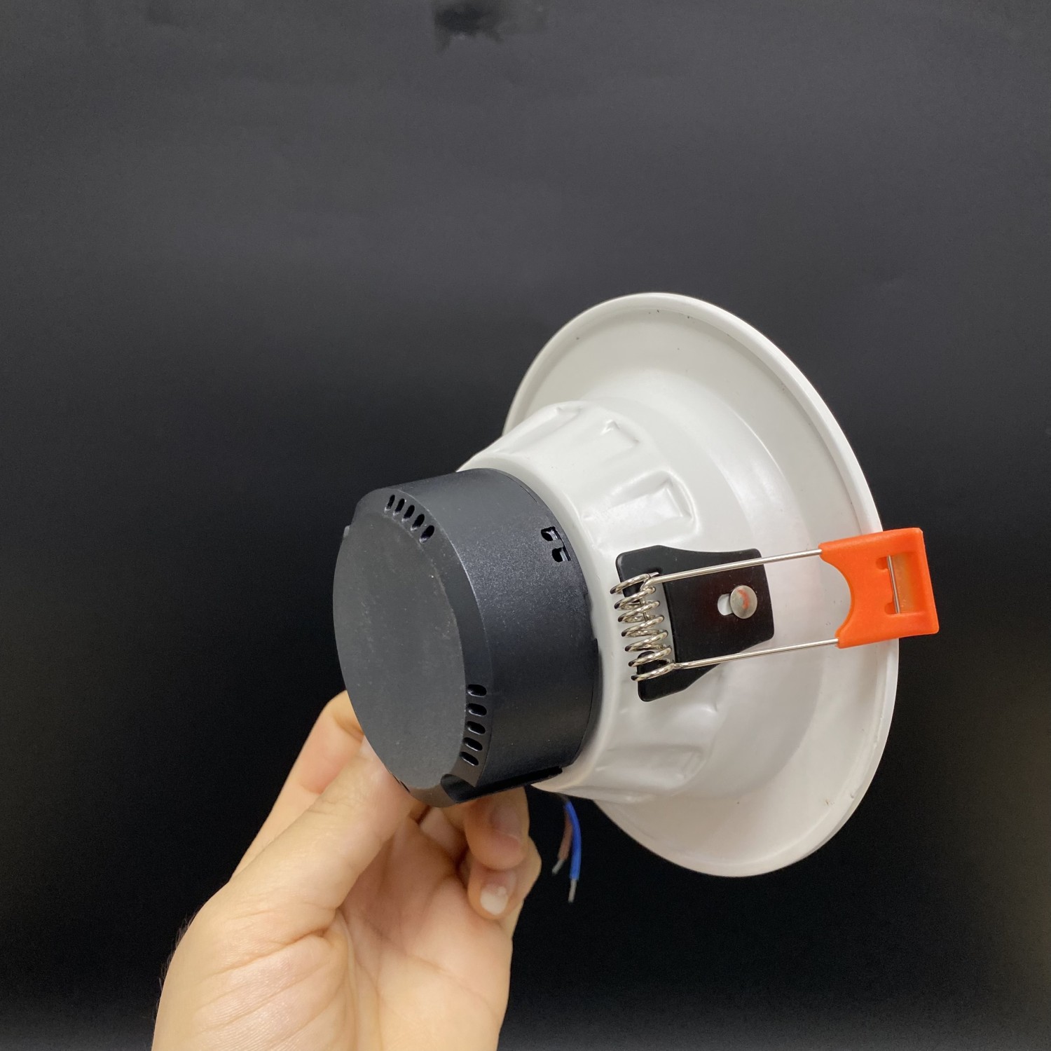 Đèn LED âm trần Downlight 9W 5000K mẫu DTE