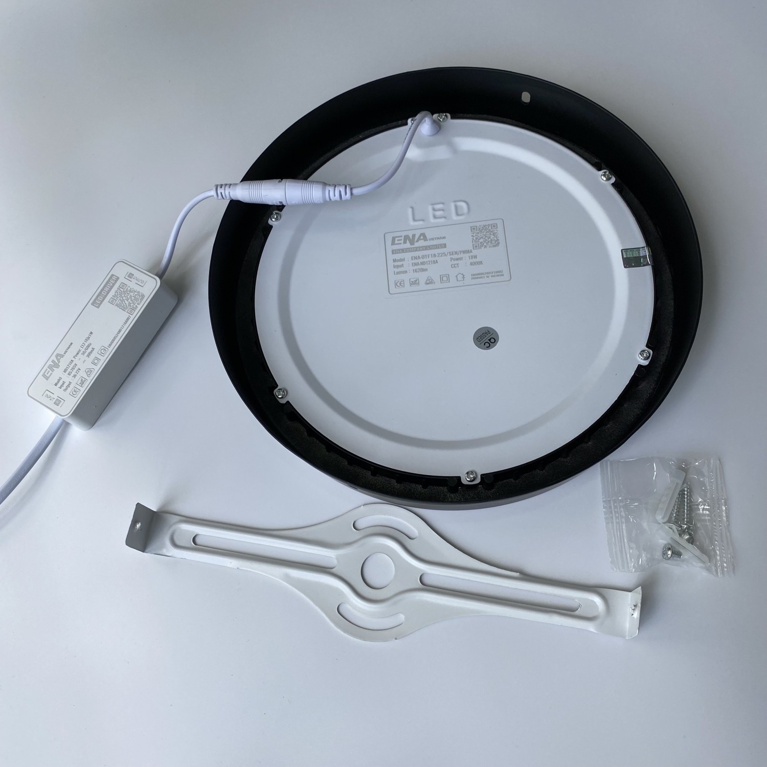 Đèn ốp trần tròn Dimmer 18W Trắng, Vàng, Trung tính mẫu OTF